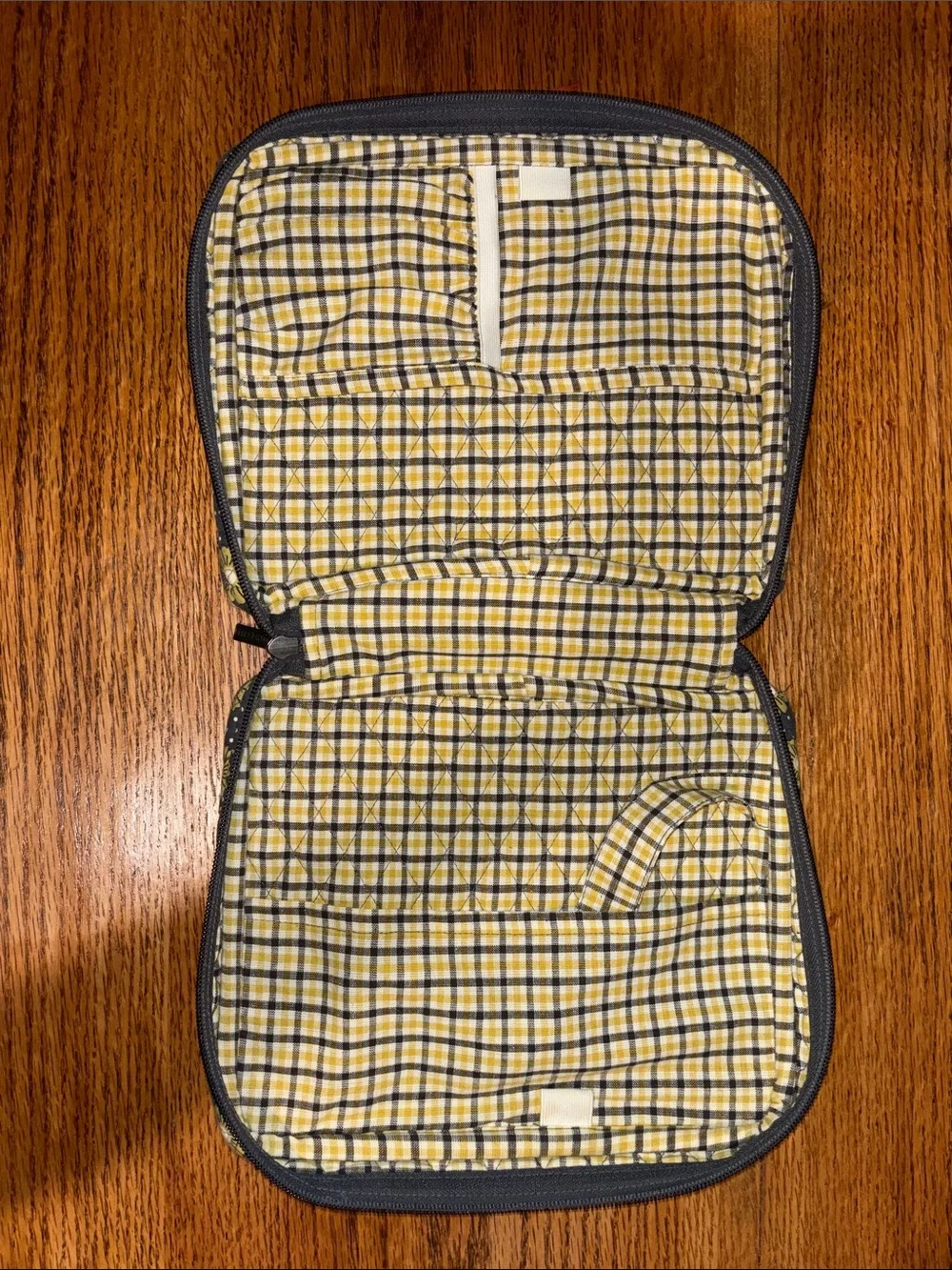 Bella Taylor XL Cosmetic Bag